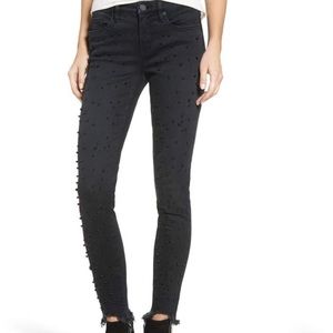 🖤 Blank NYC 🖤 black jeans w/ black pearls